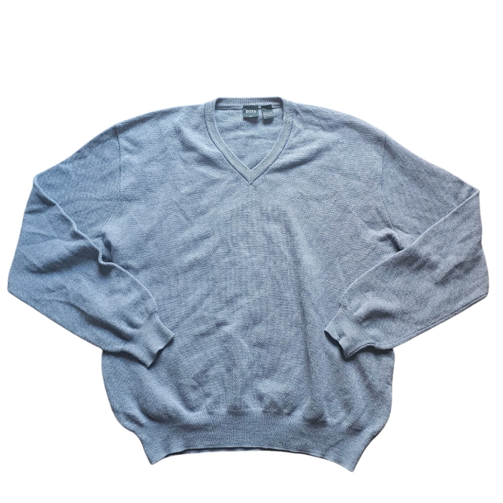 Hugo Boss‎ made in Italy 100% wool gray elegant v-neck sweater size M